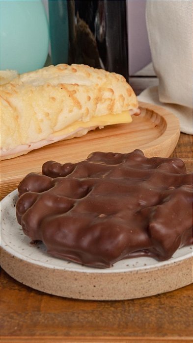 Waffle c/ Cobertura de Chocolate (1 unidade)