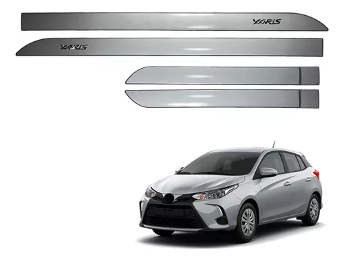 Friso Lateral Yaris Prata Premium