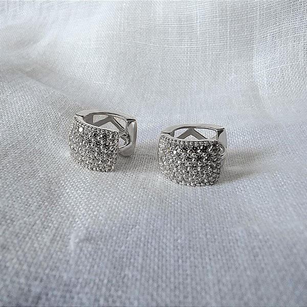 Brinco Argola Cravejado Zirconias - Prata