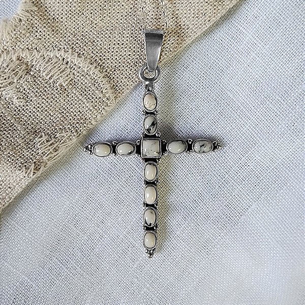 Pingente Premium Crucifixo Jaspe Dálmata - Prata