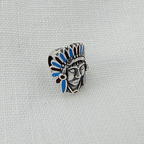 Berloque Separador Cabeça Apache - Prata