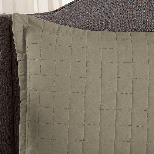 Porta Travesseiro Matelado Copacabana 1 Peça 70cm x 50cm 100% Poliéster Microp