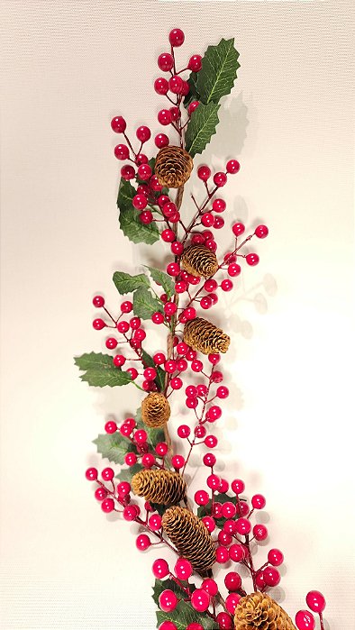 FESTÃO DE FOLHAS COM PINHAS E BERRY 1M