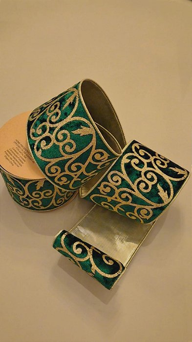 Fita Verde com dourado Veludo 10M por 10cm largura