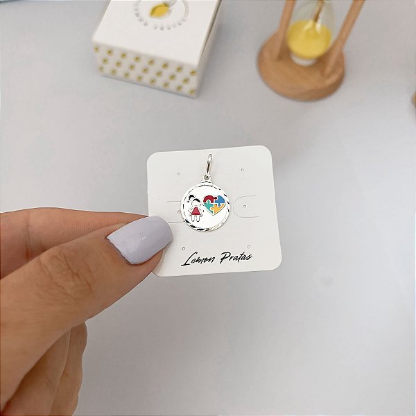 Pingente Medalha Autismo Menina