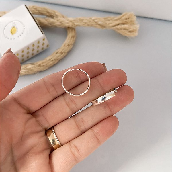 Brinco Argola Meia Cana