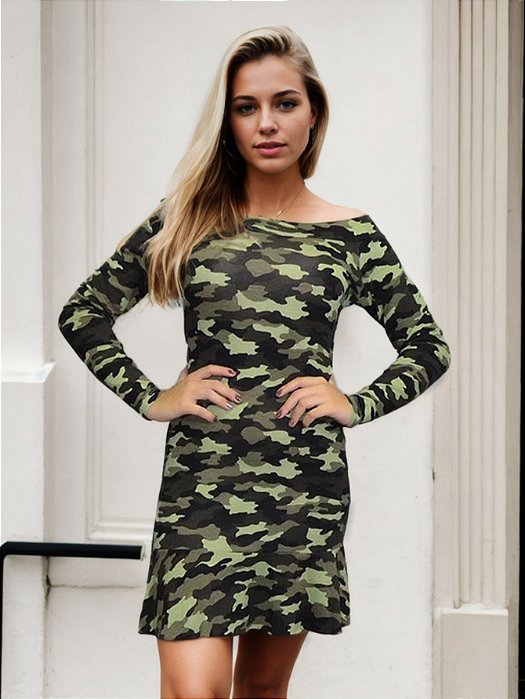 Vestido Curto Manga Longa Estampa Militar