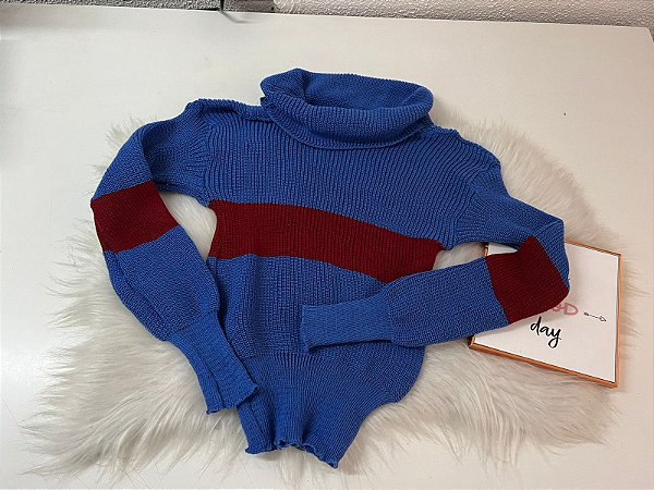 Blusa Tricot Listrada Gola Alta Manga Longa