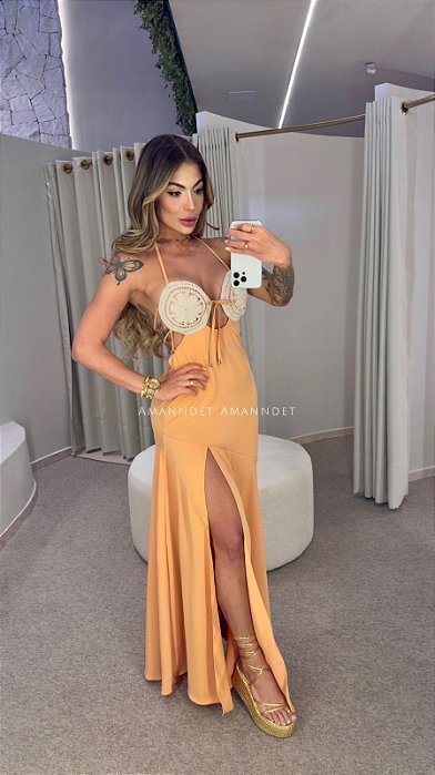 Vest. Longo Crepe Crochê 5 estrelas