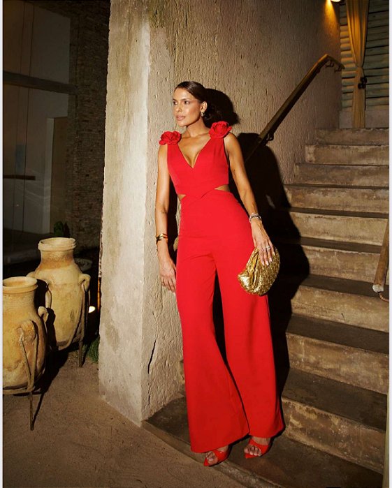 Macacão/Alfa. Flor Removível 5 Estrelas !