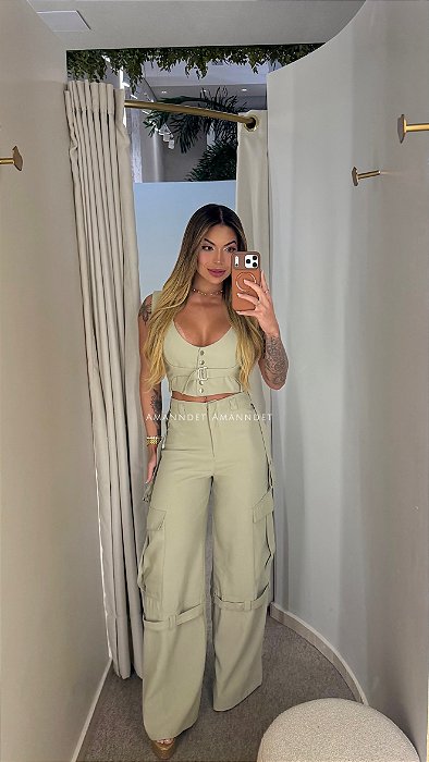 Conj. Alfaiataria Cropped/Pantalona Cargo 5 Estrelas !