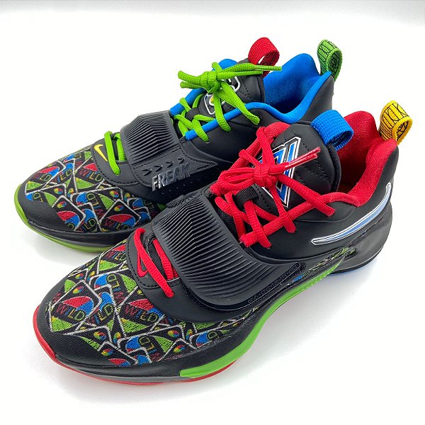 NIKE ZOOM FREAK 3 UNO FACE IT