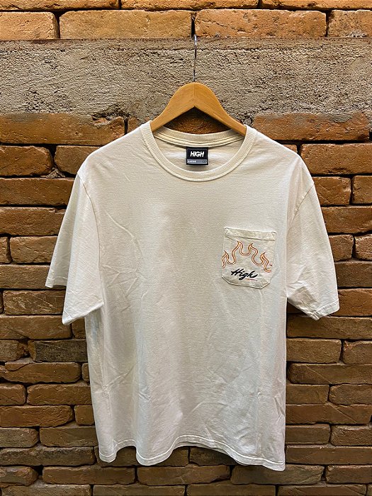 CAMISETA HIGH POCKET FUTTOBURO
