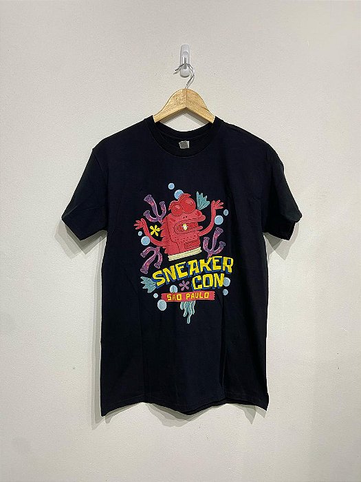 CAMISETA SNEAKERCON SP RED OCTOBER