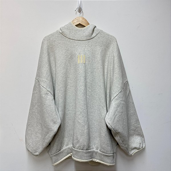 MOLETOM FEAR OF GOD ATHLETICS X ADIDAS GREY