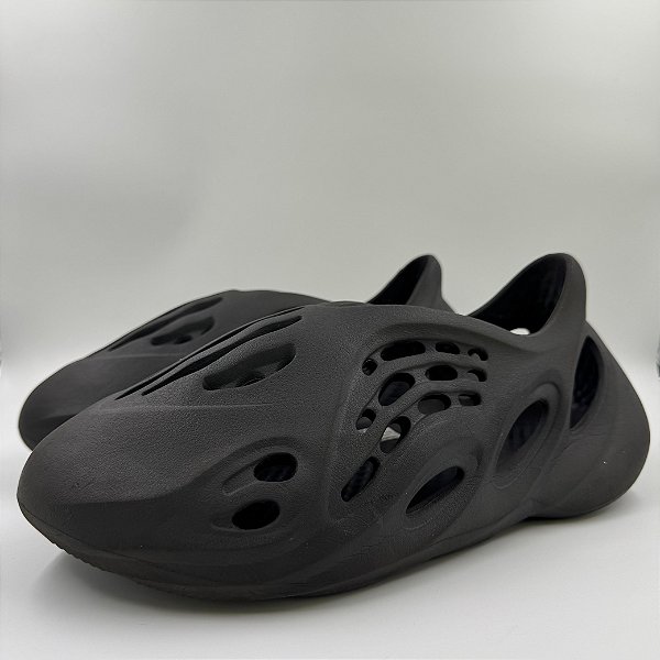 ADIDAS YEEZY FOAM RNR ONYX