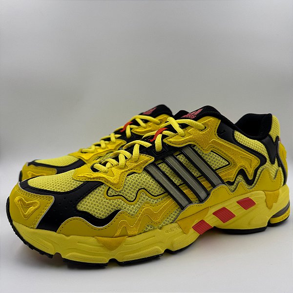BAD BUNNY X ADIDAS RESPONSE CL YELLOW