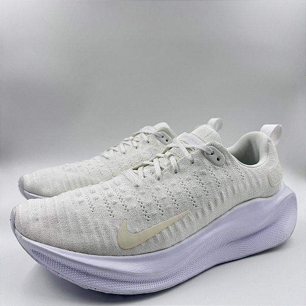 NIKE REACTX INFINITY RUN 4 EXTRA WIDE TRIPLE WHITE