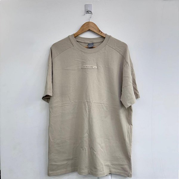 CAMISETA OAKLEY SOHO BEGE