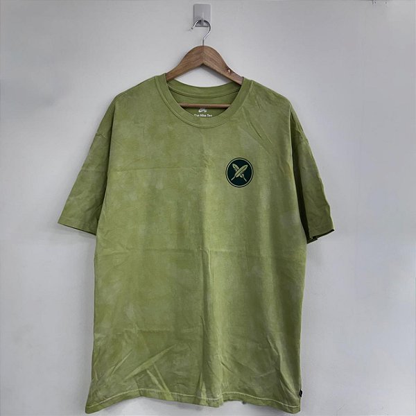 CAMISETA NIKE SB YUTO HORIGOME OLIVE AURA