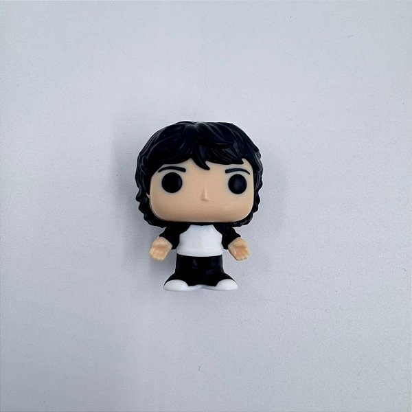 FUNK POP KINDER JOY STRANGER THINGS