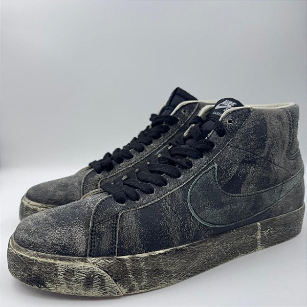 NIKE SB BLAZER MID DISTRESSED SUEDE