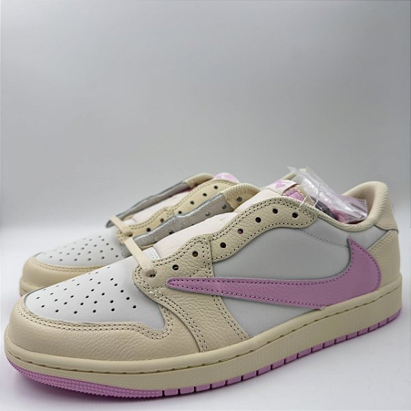 TRAVIS SCOTT X AIR JORDAN 1 LOW SAIL SHY PINK MUSLIN