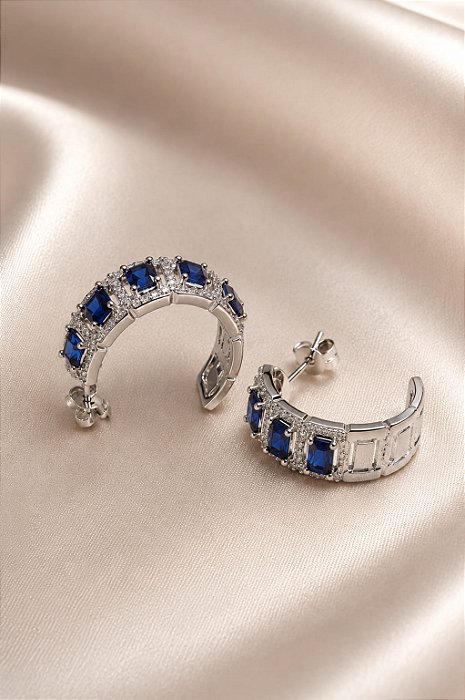 BRINCO ARGOLA LUXO PRATA ZIRC RETANG AZUL E ENTORN