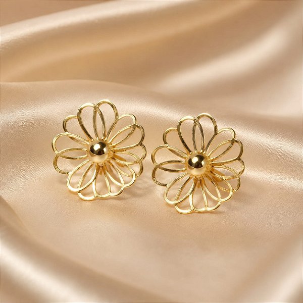 BRINCO FLORZINHA COM PETALAS RENDADAS