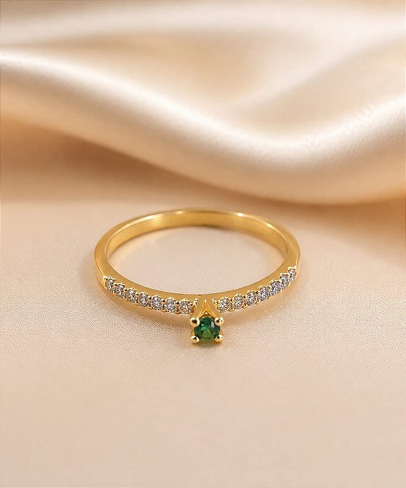 ANEL SOLITARIO ZIRC VERDE 3MM E LATERAIS CRAVEJADA