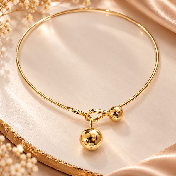 Choker - CHOKER ARO LARGO COM FECHAMENTO FRONTAL COM ESFERAS, DIÂMETRO APROXIM.15CM, BANHO 18K