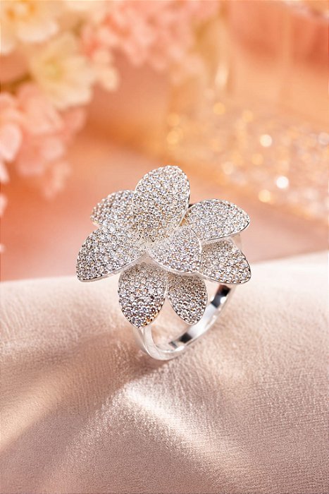 ANEL ABSOLUT LUXO FLORES CRAVEJADO EM ZIRC