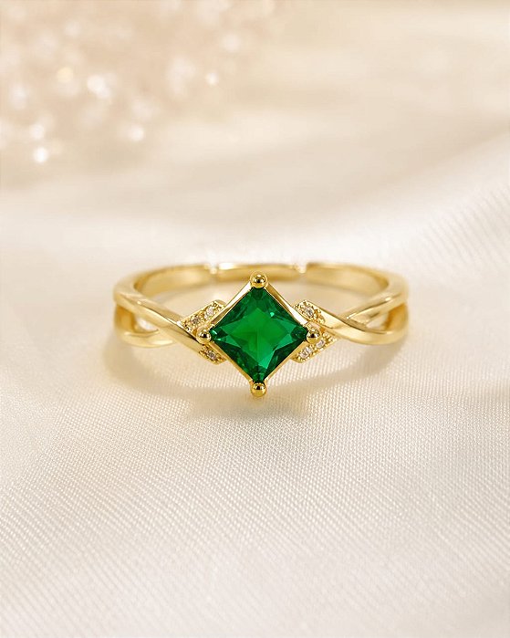 ANEL ARO LISO E PONTO QUADRADO ZIRCONIA VERDE