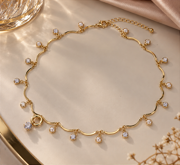 CHOKER COM BERLOQUE ZIRCONIAS E PEROLAS INTERCALAD