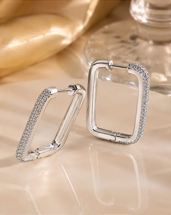 BRINCO LUXO QUADRADO EM PRATA E ZIRC DUPLA FACE