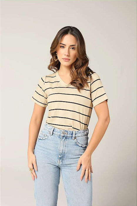 T-SHIRT GOLA V LISTRADA - BEGE MACADAMIA