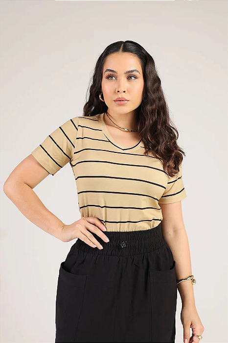 T-SHIRT GOLA V LISTRADA - BEGE BALMY DAYS