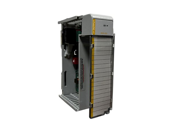 Módulo Allen Bradley 1769-OF8V