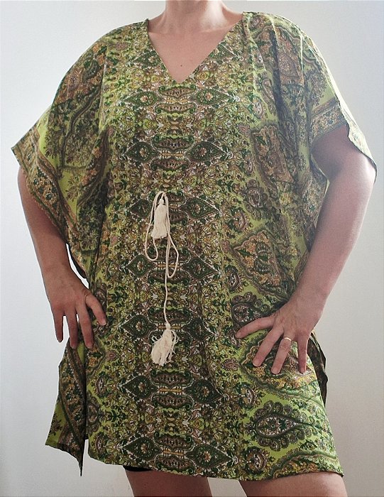 Kafta curta estampa verde