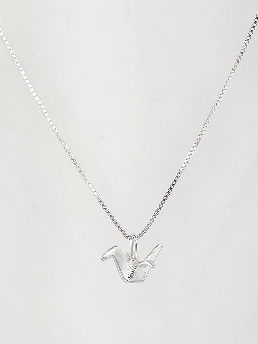 Colar com Pingente Tsuru 3D