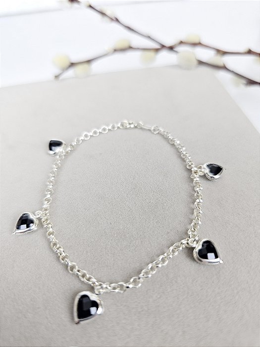 Pulseira com Zircônias Coração Preto