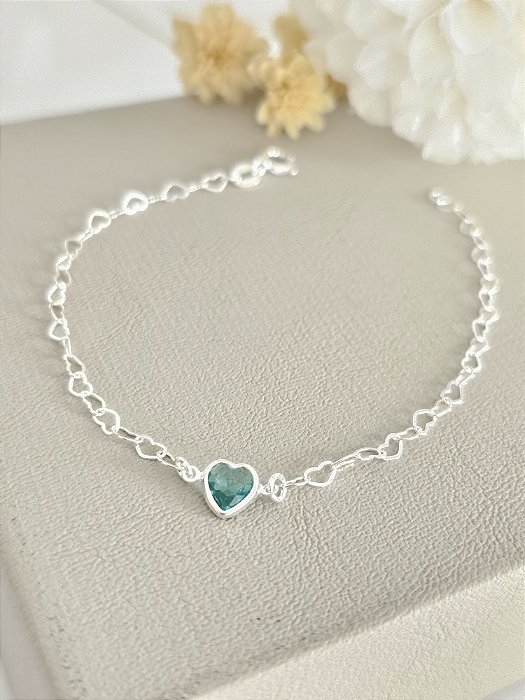 Pulseira elos de coração com zircônia verde 18,5cm