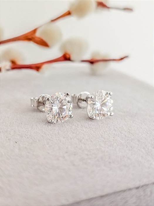 Brinco Solitário Moissanite 8mm/2.0 ct prata 925 e ródio