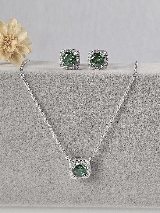 Conjunto quadrado cravejado verde 7mm prata 925 com banho de ródio