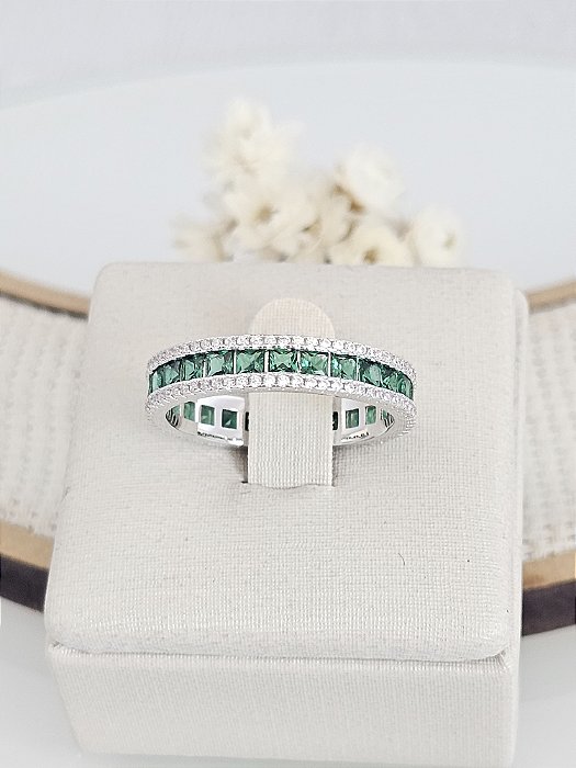 Anel aparador zircônia verde prata 925 com banho de ródio