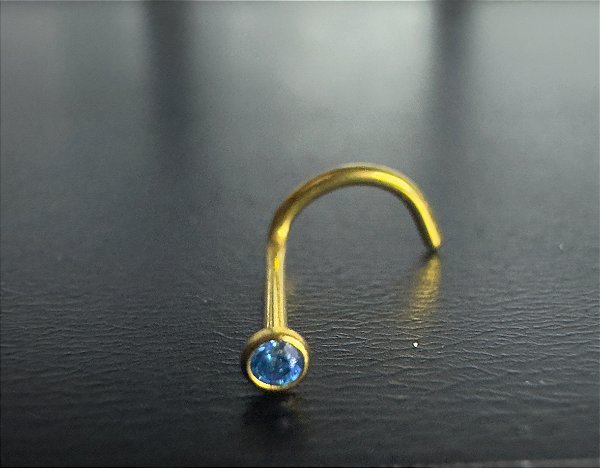 P0464 NOSTRIL AÇO PVD GOLD AZUL PEDRA 2 MM 0.8 7 MM