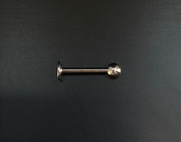 P0448 LABRET TITANIO 8MM