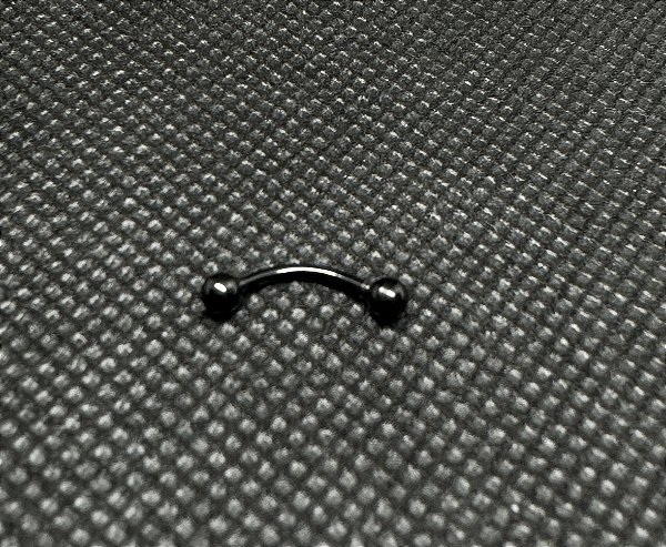 P0044 CURVO PV BLACK 8MM