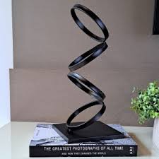 ESCULTURA EM METAL - 12135