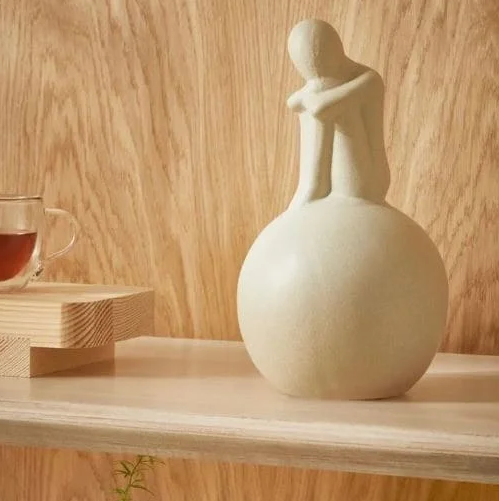 ESCULTURA PESSOA EM CERAMICA - 15745